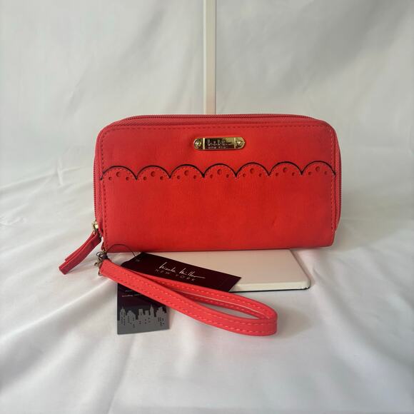 Nicole Miller Poppy Red Wristlet Zip Wallet Clutch NWT NY8605 - Picture 2 of 11